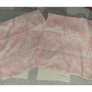 Set of 2 pillow covers, pink paisley print